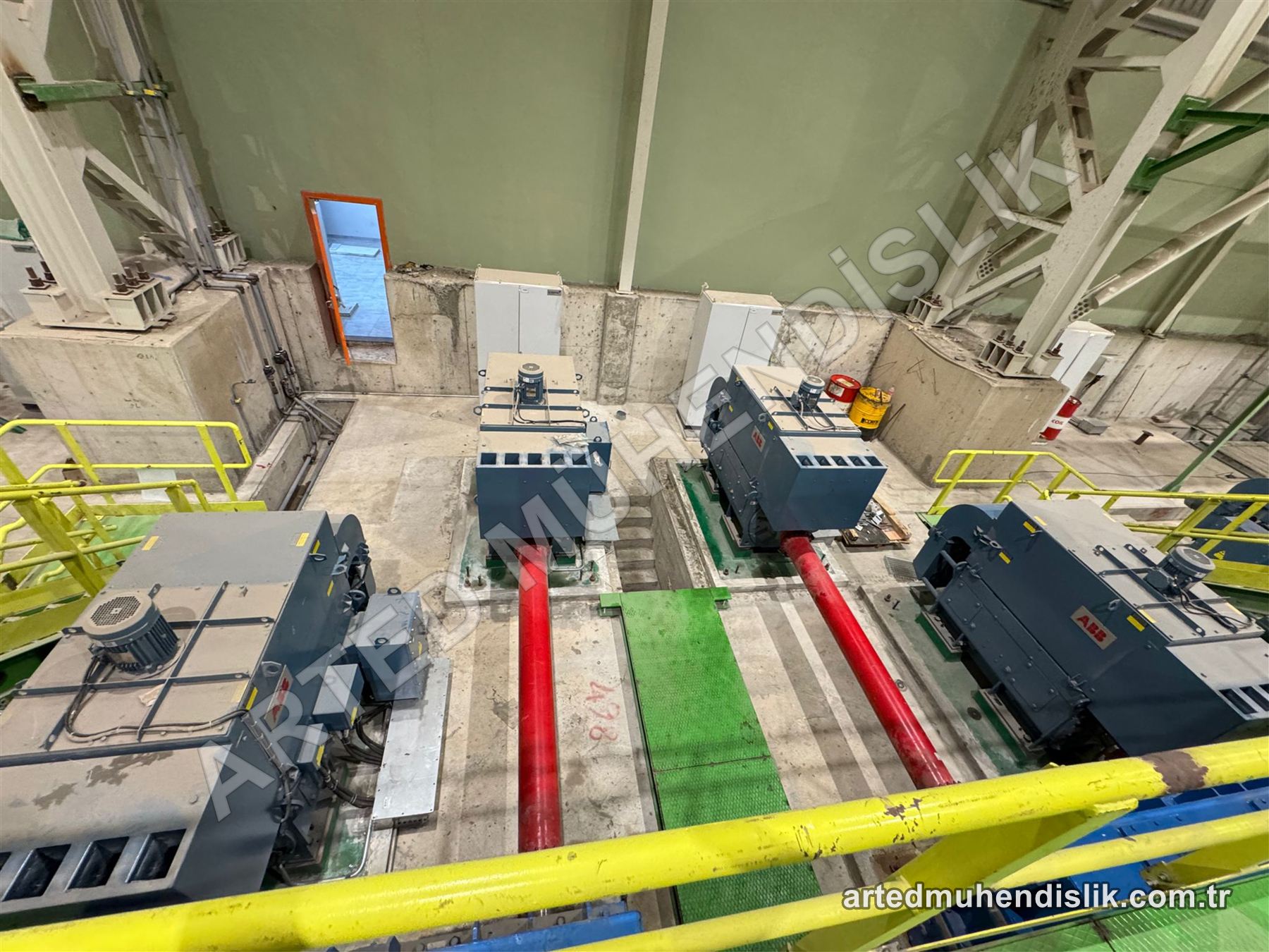 Drive motors and field installation